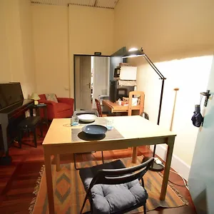  Alloggio in famiglia 2 Con Pianoforte
