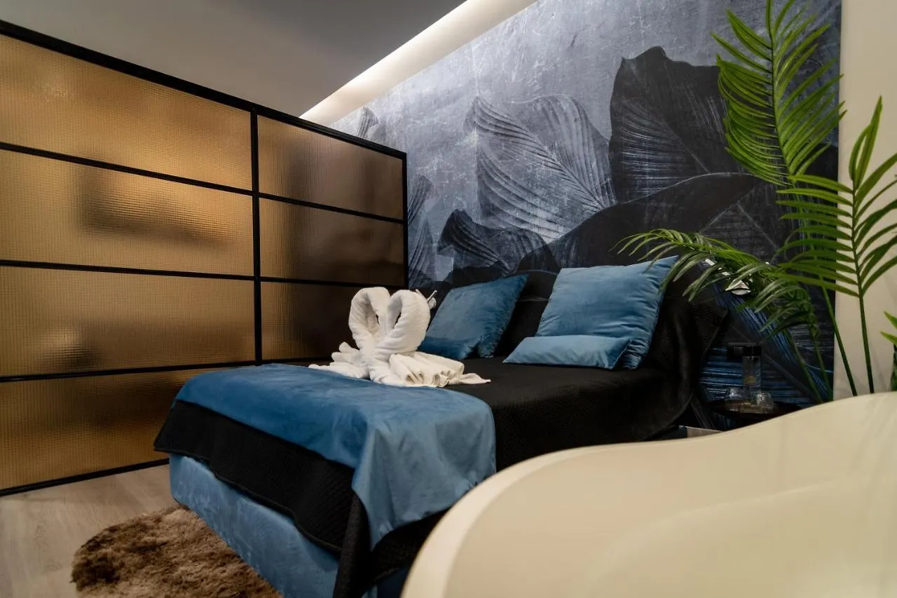 Domus Vesuvio Bed & Breakfast Naples 0*,  Italy