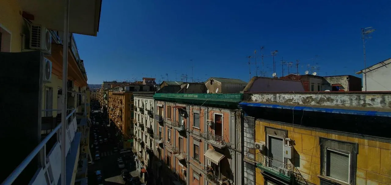 Bed and Breakfast Domus Vesuvio Neapel Frühstückspension